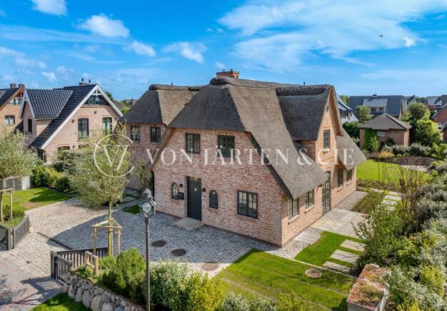 Doppelhaushälfte zum Kauf - Erstbezug 4.975.000 € 5 Zimmer 239 m² 1.381 m² Grundstück Wenningstedt Wenningstedt-Braderup (Sylt) 25996