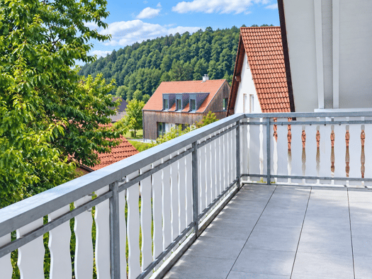 Wohnung zur Miete 650 € 3 Zimmer 76 m² Geschoss -1/2 frei ab sofort Högen Weigendorf 91249