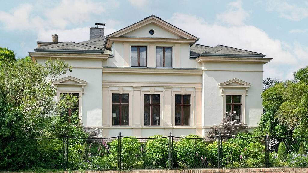 Villa zum Kauf 1.295.000 € 11 Zimmer 321 m² 3.480 m² Grundstück Bad Belzig 14806