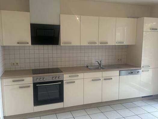 Wohnung zur Miete 700 € 3 Zimmer 88 m² Papenburg 26871