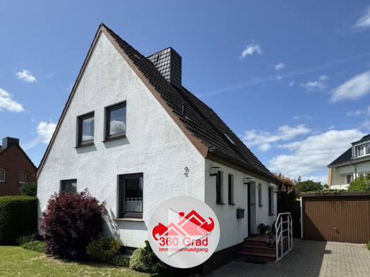 Einfamilienhaus zum Kauf 295.000 € 4 Zimmer 107 m² 809 m² Grundstück frei ab sofort Einfeld Neumünster 24536