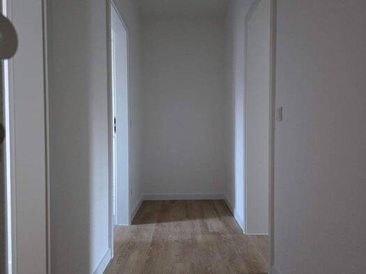 Wohnung zur Miete 553 € 3 Zimmer 65 m² 2 Geschosse frei ab sofort Waldstraße 12 Welzow Welzow 03119