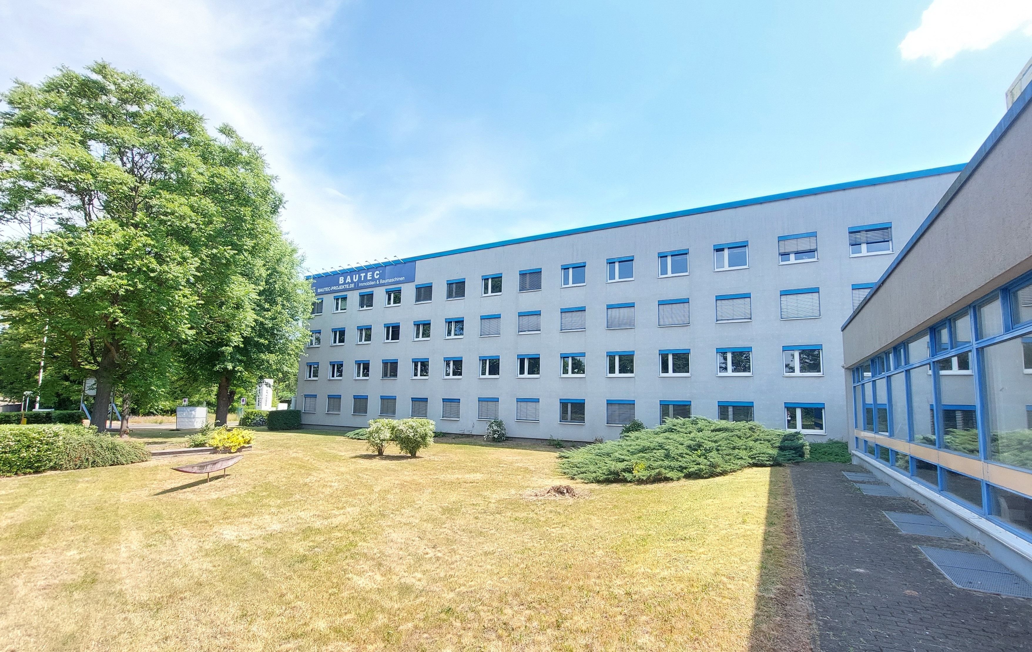 Bürofläche zur Miete 149 € 24 m²<br/>Bürofläche ab 24 m²<br/>Teilbarkeit Sandow Cottbus 03042