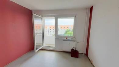 Wohnung zum Kauf 29.900 € 2 Zimmer 50 m² Dachgeschoss, 4. Geschoss Hohe Straße 24 Lauchhammer - Mitte Lauchhammer 01979