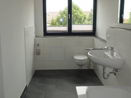 Wohnung zur Miete 775 € 2 Zimmer 54,4 m² frei ab 01.09.2026 Plauen Dresden 01187