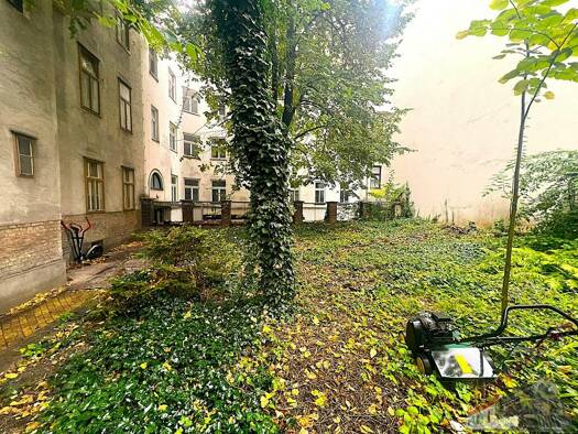Mehrfamilienhaus zum Kauf als Kapitalanlage geeignet 2.750.000 € 531 m² 435 m² Grundstück Wien 1150