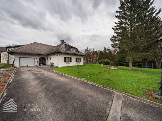 Villa zum Kauf 890.000 € 7 Zimmer 300 m² 1.175 m² Grundstück Thal 8051