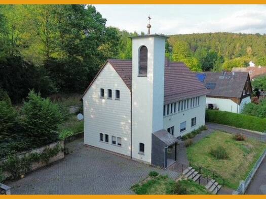 Haus zum Kauf provisionsfrei 119.000 € 5 Zimmer 323 m² 2.094 m² Grundstück Kirtorf Kirtorf 35320