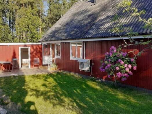 Einfamilienhaus zum Kauf 160.000 € 6 Zimmer 137 m² 800 m² Grundstück Gemeinde Tingsryd 36240