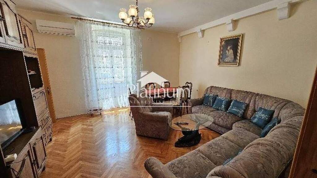 Wohnung zum Kauf 320.000 € 92 m² Center