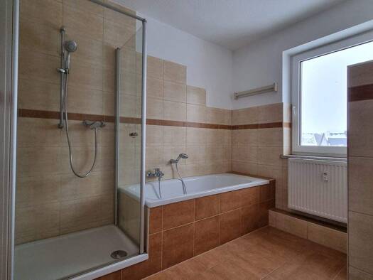 Wohnung zur Miete 420 € 2 Zimmer 58 m² 2. Geschoss frei ab sofort Windmühlenweg 20 Schleiz 07907