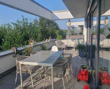 Penthouse zur Miete 1.375 € 3 Zimmer 109 m² 3. Geschoss Margaretenstr. 45 Friedrichshafen - Mitte 3 Friedrichshafen 88045