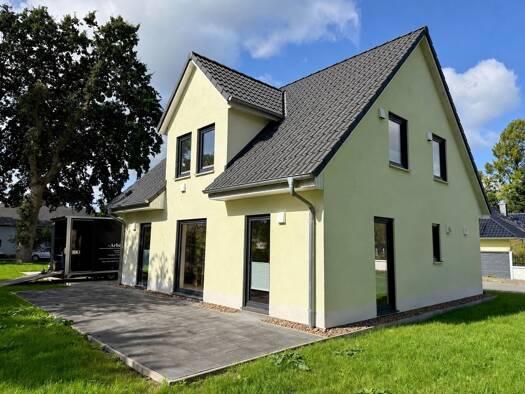 Einfamilienhaus zum Kauf 370.000 € 5 Zimmer 138 m² 1.172 m² Grundstück Schiffdorf Schiffdorf 27619