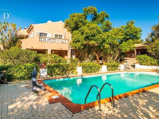 Haus zum Kauf 1.300.000 € 296 m² 2.950 m² Grundstück Santa Bárbara De Nexe 8005