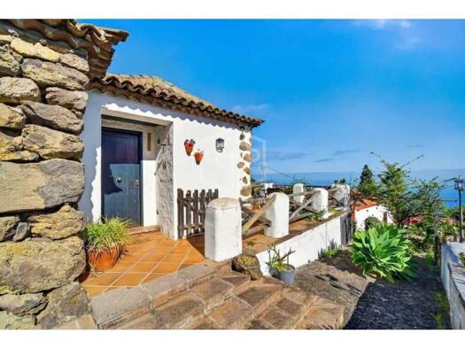 Villa zum Kauf 780.000 € 1 Zimmer 2.369 m² Grundstück Icod de los Vinos 38430