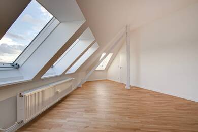 Wohnung zum Kauf provisionsfrei 355.000 € 2 Zimmer 52,7 m² Dachgeschoss, 5. Geschoss frei ab sofort Prenzlauer Allee 175a Prenzlauer Berg Berlin 10439