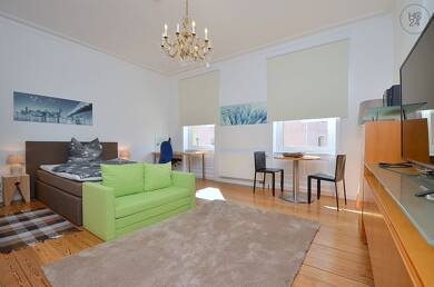 WG-Zimmer zur Miete Wohnen auf Zeit 690 € 25 m² 2. Geschoss frei ab 01.07.2025 Hölderlinplatz Stuttgart 70193