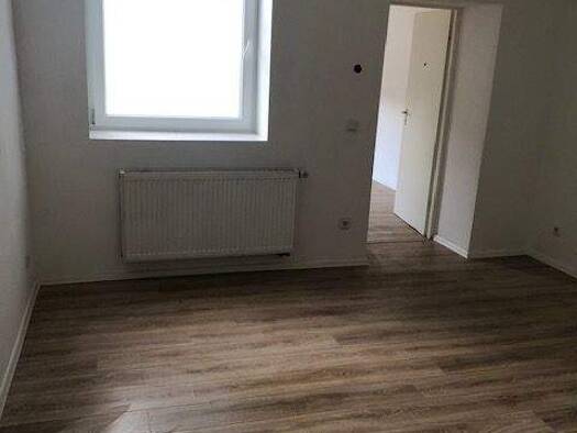 Wohnung zur Miete 400 € 2 Zimmer 36 m² frei ab sofort Mitte Dortmund 44147
