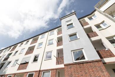 Wohnung zur Miete 635 € 4 Zimmer 101,6 m² 1. Geschoss frei ab 01.08.2025 Johannesstraße 38 Geestendorf Bremerhaven 27570