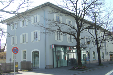 Wohnung zur Miete 924 € 2 Zimmer 57,7 m² 2. Geschoss frei ab 01.07.2025 Wittelsbacher Straße 8 Starnberg Starnberg 82319