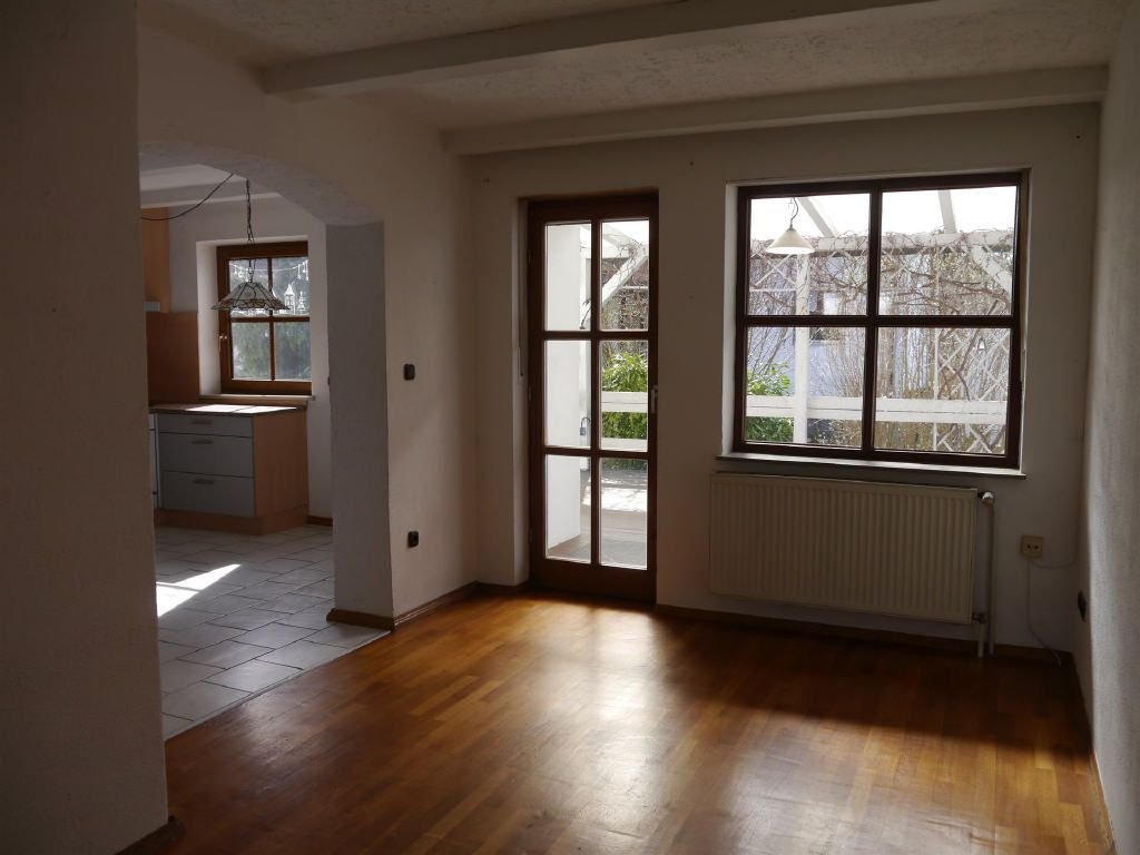 Einfamilienhaus zum Kauf 795.000 € 6 Zimmer 135 m²<br/>Wohnfläche 701 m²<br/>Grundstück West Landshut-West 84034