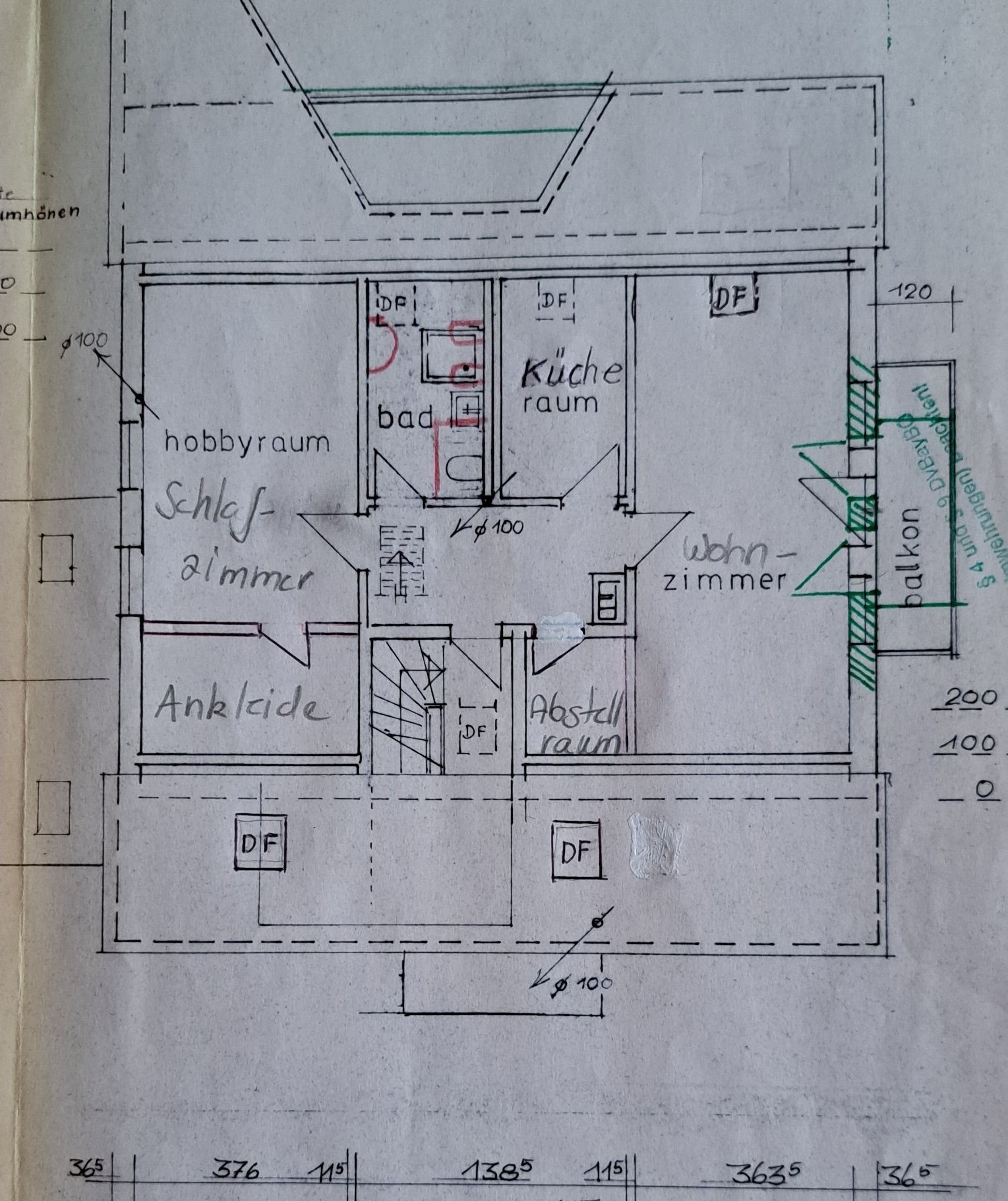 Maisonette zur Miete 1.130 € 4,5 Zimmer 113 m²<br/>Wohnfläche 2.<br/>Geschoss 01.04.2025<br/>Verfügbarkeit Büchenbach - Nord Erlangen 91056