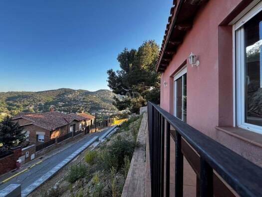 Villa zum Kauf 464.000 € 4 Zimmer 269 m² 825 m² Grundstück Sant Fost de Campsentelles 08105