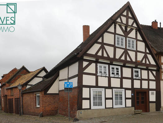 Haus zum Kauf 249.000 € 5 Zimmer 120 m² 403 m² Grundstück Königsstraße 33 Babitz Wittstock/Dosse 16909
