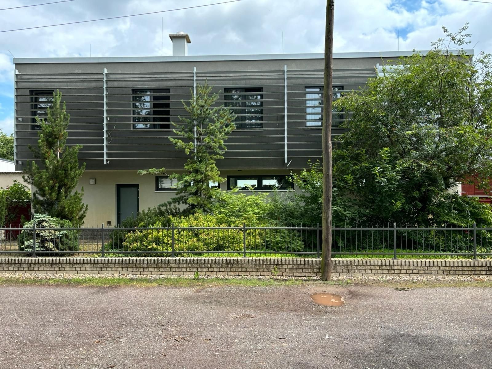 Einfamilienhaus zum Kauf 470.000 € 3 Zimmer 93 m²<br/>Wohnfläche 1.147 m²<br/>Grundstück 01.01.2025<br/>Verfügbarkeit Neustädter See Magdeburg 39126