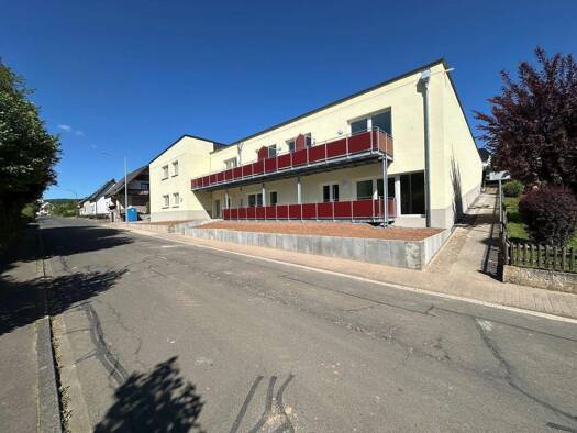 Terrassenwohnung zur Miete - Erstbezug 590 € 2 Zimmer 2. Geschoss Burgstr. Lissendorf 54587