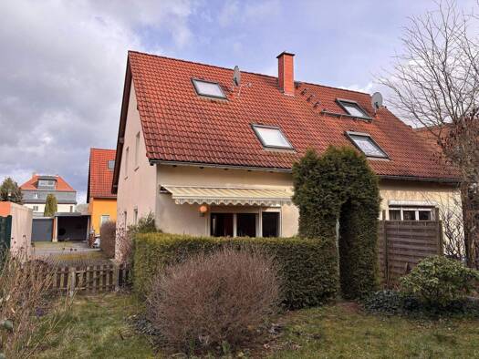 Doppelhaushälfte zum Kauf 295.000 € 5 Zimmer 112 m² 275 m² Grundstück frei ab sofort Engelsdorf Leipzig 04319