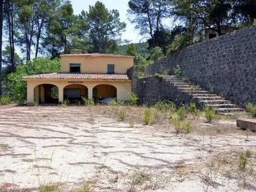 Chalet zum Kauf 500.000 € 4 Zimmer 326 m² Planes Planes 03828