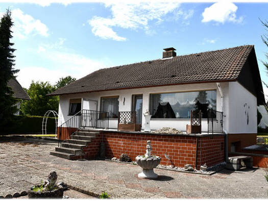 Einfamilienhaus zum Kauf 138.000 € 112 m² 722 m² Grundstück Buchenberg Vöhl 34516