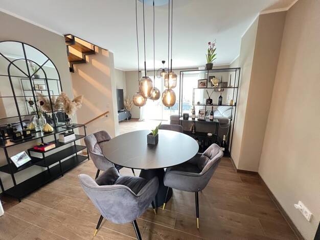 Reihenmittelhaus zum Kauf 774.900 € 4,5 Zimmer 119,8 m² 81 m² Grundstück Brandlberg - Keilberg Regensburg 93055