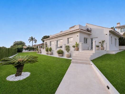 Haus zum Kauf 1.550.000 € 273 m² 1.283 m² Grundstück Marbella 29600