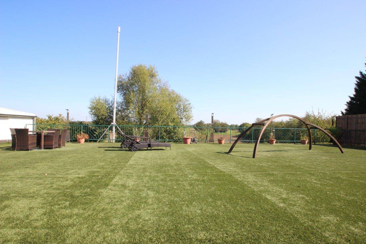 Property thumbnail 2