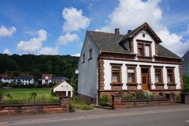 Haus zum Kauf 210.000 € 7 Zimmer 176 m² 3.853 m² Grundstück frei ab sofort Homburg Homburg 66424