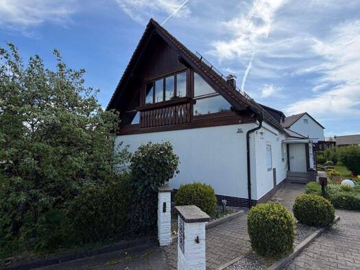 Einfamilienhaus zum Kauf 528.000 € 260 m² 960 m² Grundstück frei ab sofort Treuchtlingen Treuchtlingen 91757