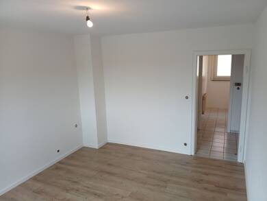 Wohnung zur Miete 800 € 3 Zimmer 80 m² Geschoss 3/3 frei ab 01.08.2025 Koblenzer Straße 3 Niederlahnstein Lahnstein 56112