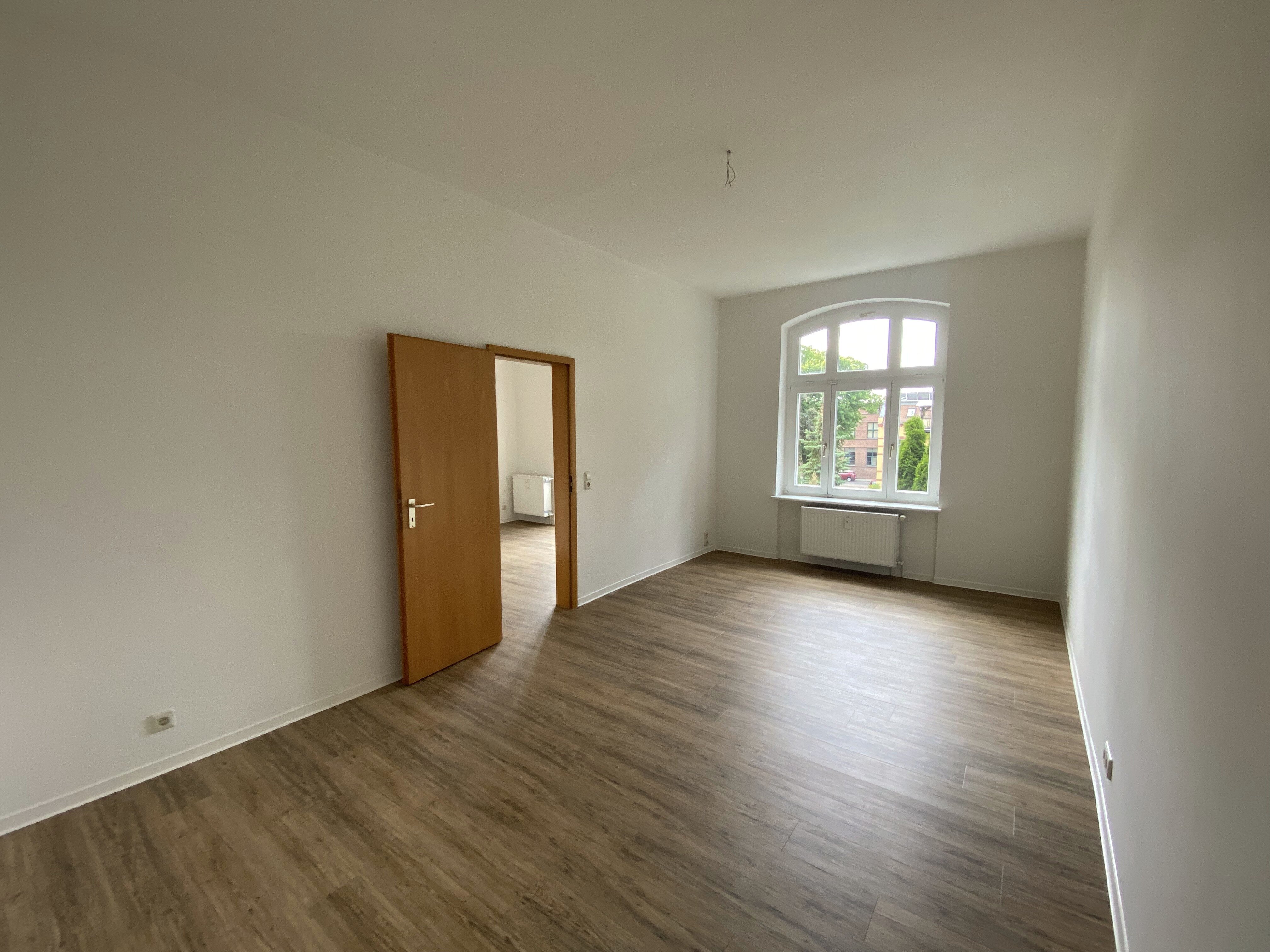 Wohnung zur Miete 325 € 2 Zimmer 64,1 m²<br/>Wohnfläche Weißwasser/O.L. 02943