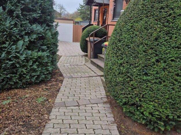 Reihenmittelhaus zur Miete 1.450 € 6 Zimmer 140 m² 120 m² Grundstück frei ab 01.03.2026 Neustadt Neustadt Aisch 91413