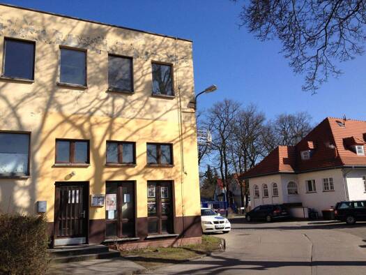 Wohn- und Geschäftshaus zur Miete provisionsfrei 650 € 1 Zimmer 58,6 m² Bürofläche Brieselang Brieselang 14656