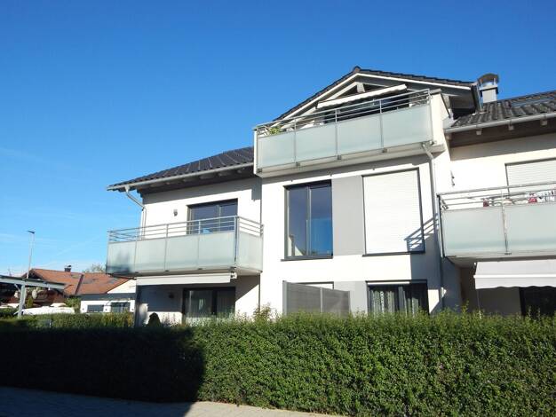 Wohnung zum Kauf 388.000 € 3 Zimmer 77,7 m² Geschoss 1/3 frei ab sofort Moosstraße 16 Mitterfelden Ainring 83404