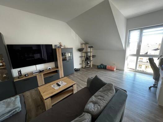 Wohnung zur Miete 670 € 2 Zimmer 62 m² 2. Geschoss frei ab 01.07.2026 Biewerer Straße 125 Biewer Trier 54293