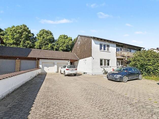 Mehrfamilienhaus zum Kauf 849.000 € 10 Zimmer 244,6 m² 1.181 m² Grundstück Großmehring Großmehring 85098