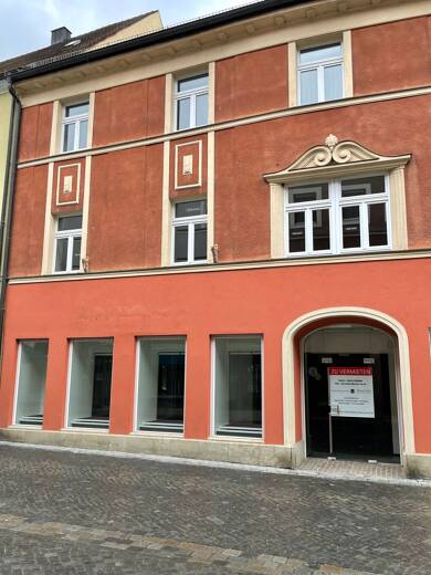 Laden zur Miete 6.475 € 1 Zimmer 185 m² Verkaufsfläche Georgenstraße 22 Altstadt Amberg 92224