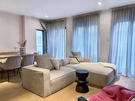 Wohnung zur Miete 2.400 € 2 Zimmer 78 m² 3. Geschoss Innenstadt Frankfurt am Main 60313