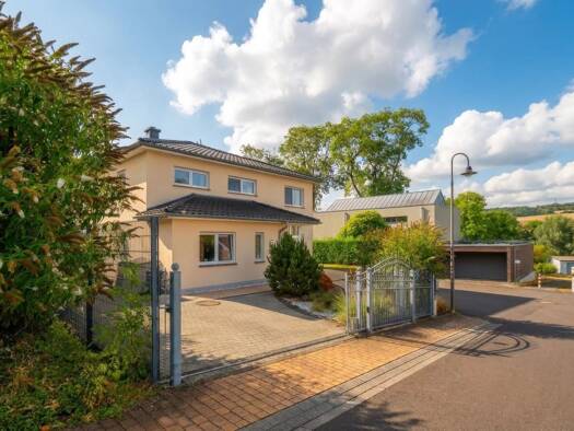 Einfamilienhaus zum Kauf 739.000 € 5 Zimmer 184 m² 629 m² Grundstück frei ab 15.10.2026 Trierweiler Trierweiler 54311