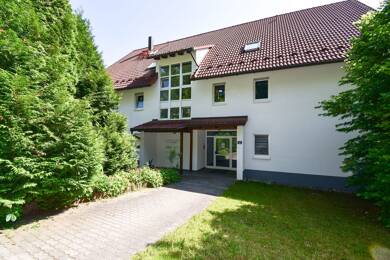 Wohnung zur Miete 595 € 2 Zimmer 56 m² frei ab sofort Wahlbezirk 121 Suhl 98529
