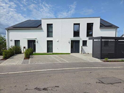 Wohnung zur Miete - Erstbezug 1.600 € 3 Zimmer 105 m² 1. Geschoss frei ab sofort Schafweideweg 11 Mitte Sindelfingen 71063